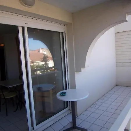 Studio Calme Avec Parking Aux Sables-d'olonne, Proche Commerces Et Animations - Fr-1-197-252 아파트 Les Sables-dʼOlonne