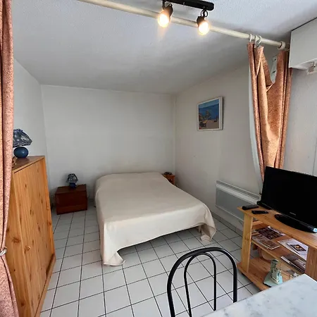 Studio Calme Avec Parking Aux Sables-d'olonne, Proche Commerces Et Animations - Fr-1-197-252 아파트 Les Sables-dʼOlonne