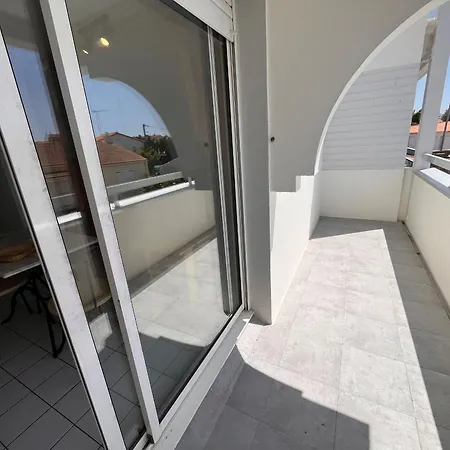 Studio Calme Avec Parking Aux Sables-d'olonne, Proche Commerces Et Animations - Fr-1-197-252 아파트
